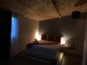 Tejos House